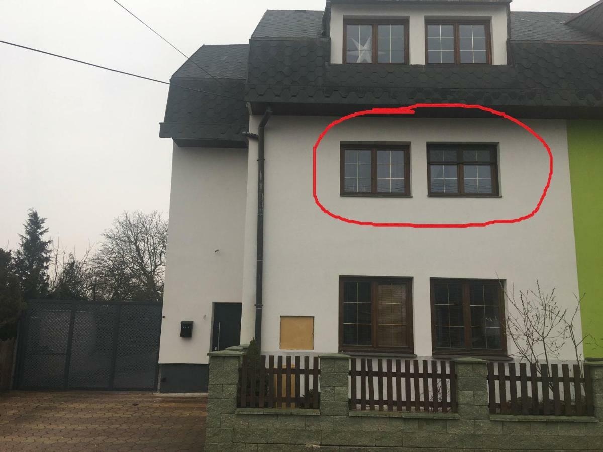 Apartment Dubnica-Prejta 2 Dubnica nad Váhom Exterior photo